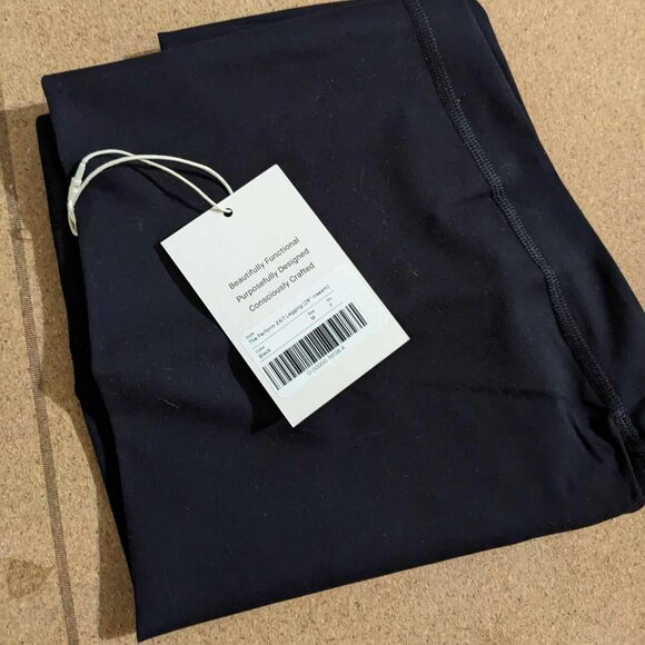Everlane The Perform 24/7 Legging - M (NWT) - Picture 4 of 4